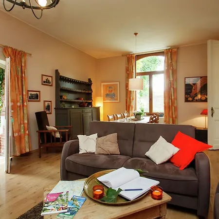 La St Thibaut Holiday home *